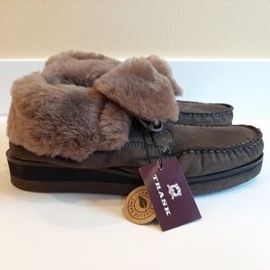 NWT Trask Shannon Shearling  Suede Leather Booties Lamb Wool Slippers Brown 8.5